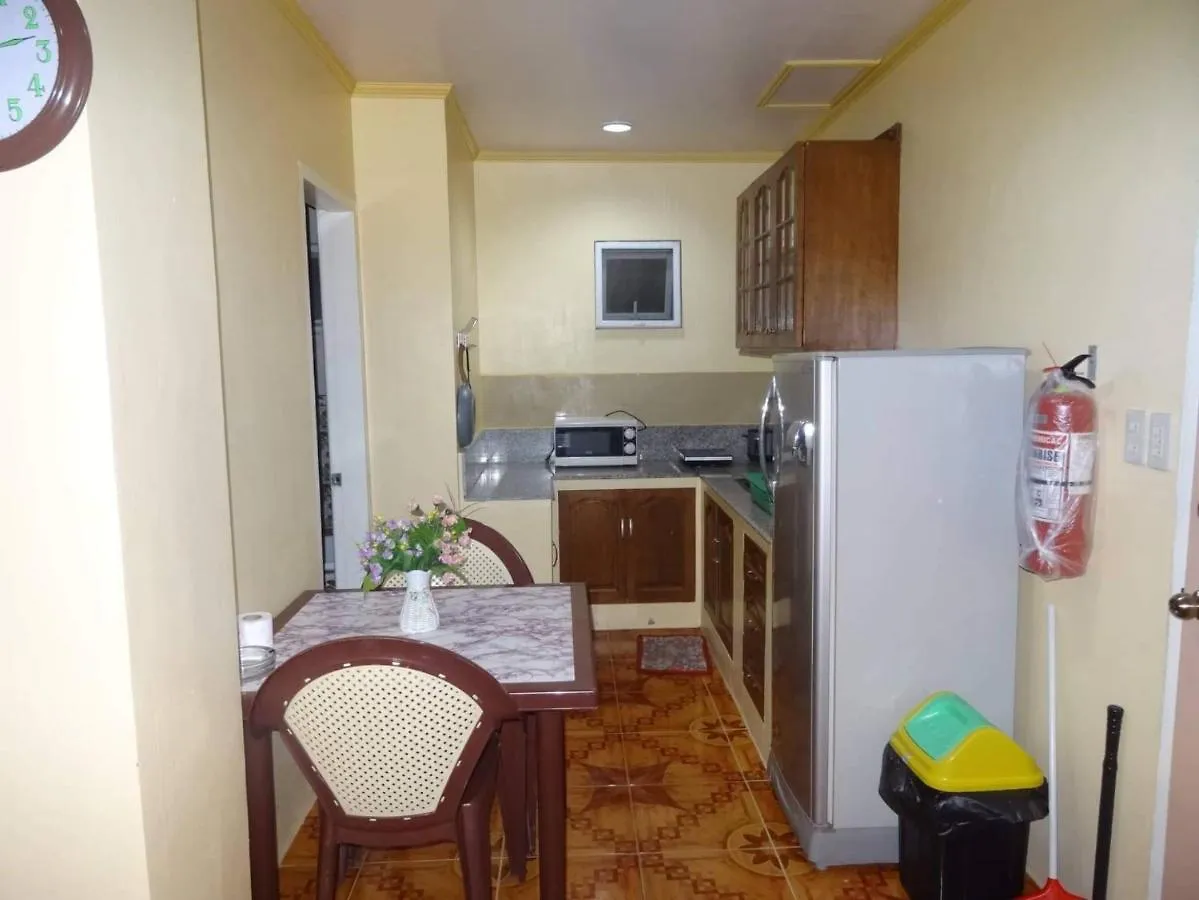 Julz Tropical Apartments Olongapo