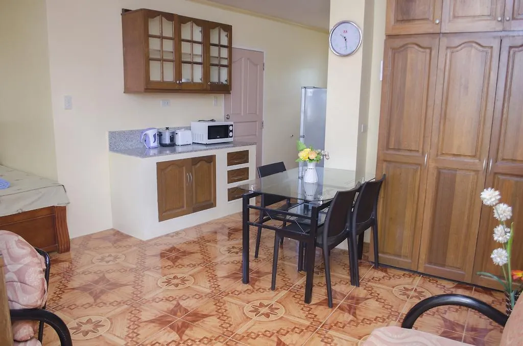 Julz Tropical Apartments Olongapo