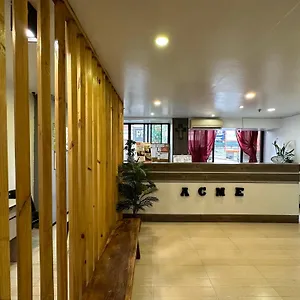 Hotel Acme Subic, Olongapo